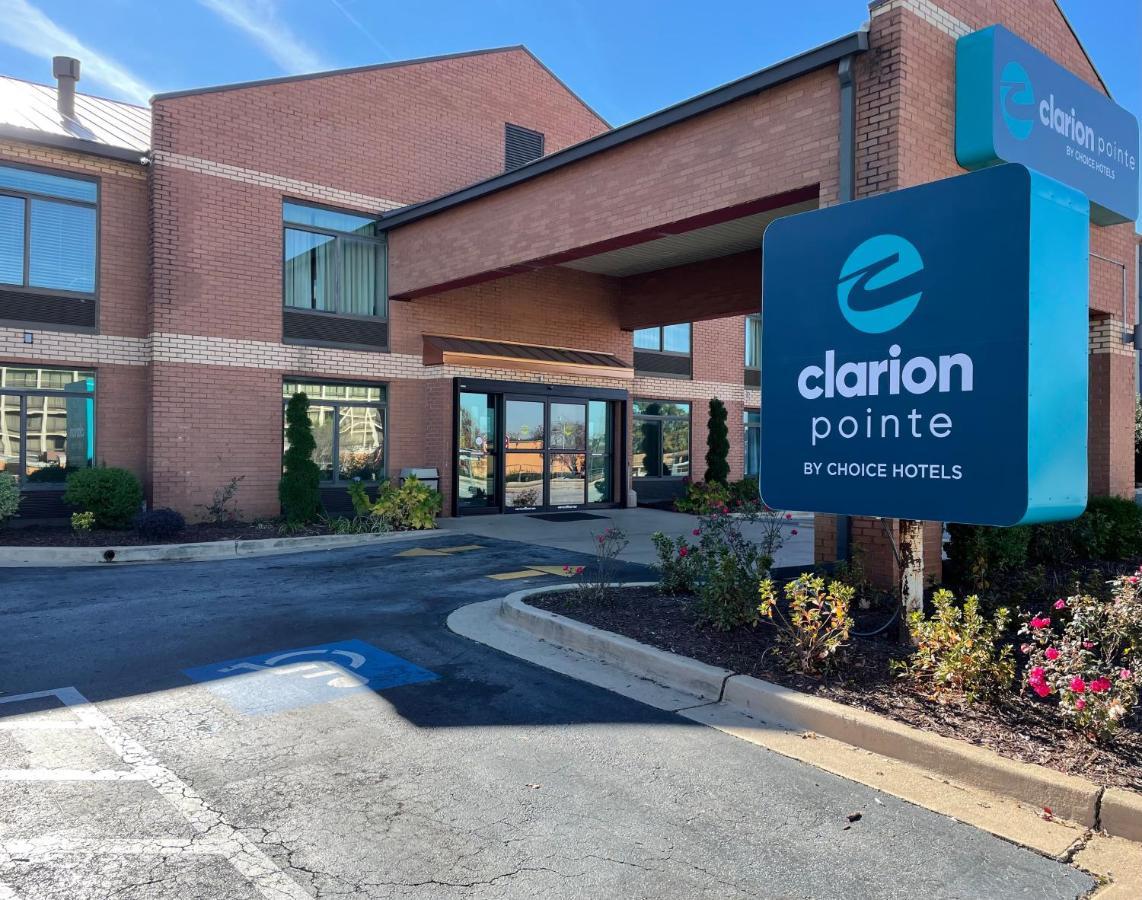 Отель Clarion Pointe Atlanta Airport Колледж Парк Экстерьер фото